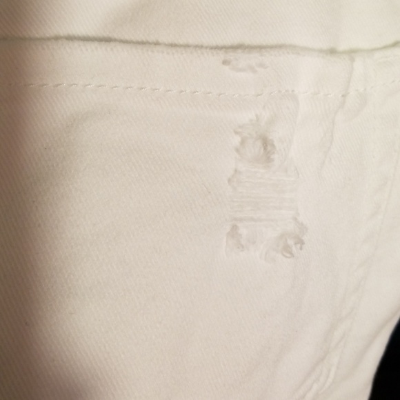 white jean shorts - Picture 7 of 7